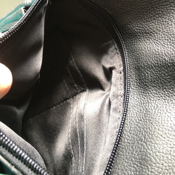 Leather backpack in black 5⭐️rated - Picture 8 of 8